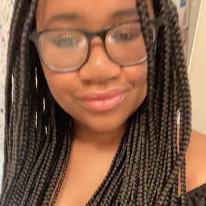 Meet your Posher, Kailey